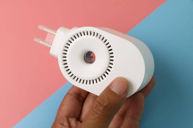 评测|智蚊宝蓝牙智能驱蚊器评测：在传统驱蚊器基础上优化，智能开关很方便