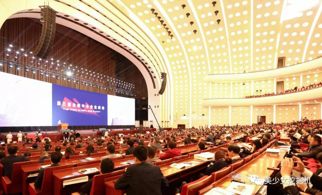 李佳琦|李佳琦年收入输给这个20岁的蛇精脸？她是卖烂脸面膜的骗子啊！