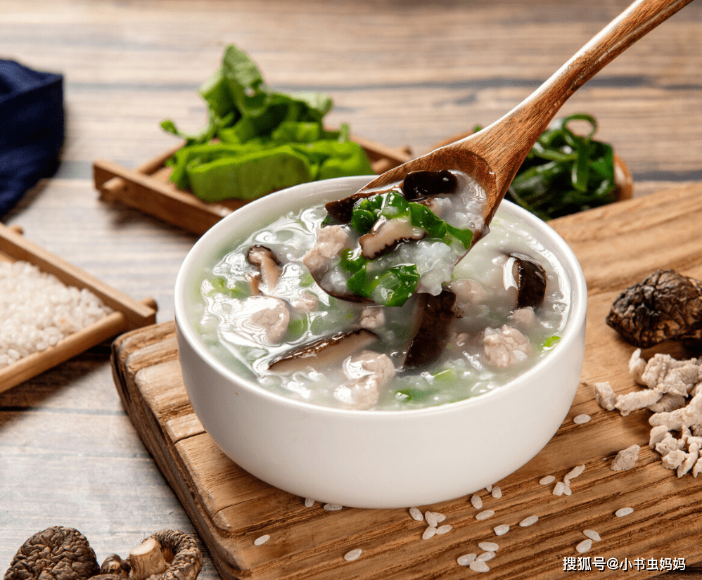 给九个月宝宝熬粥要怎么做好吃 ef27b5f3838f4267a160c7960d89952b.png