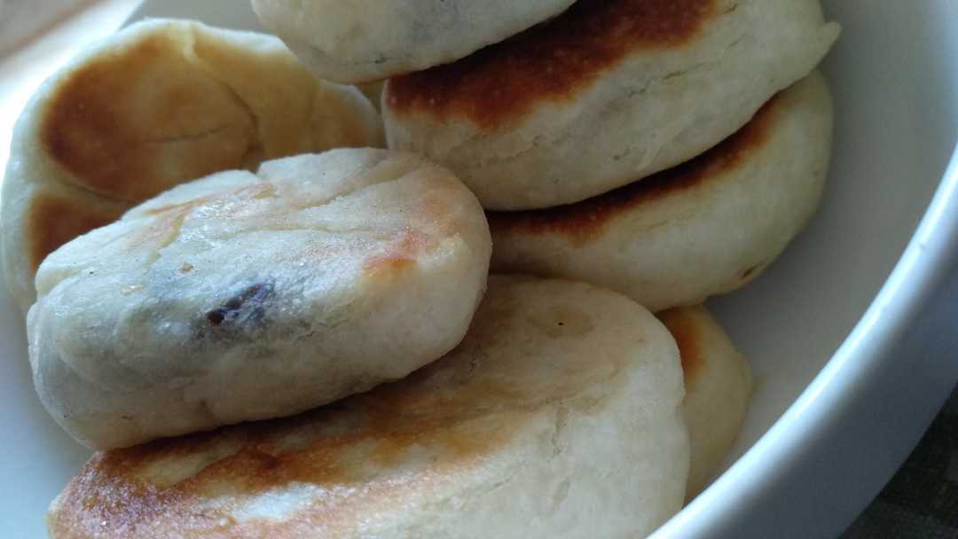 在家怎么做面食饼 93643e5a05554f2393fe548d8335cb82.jpeg