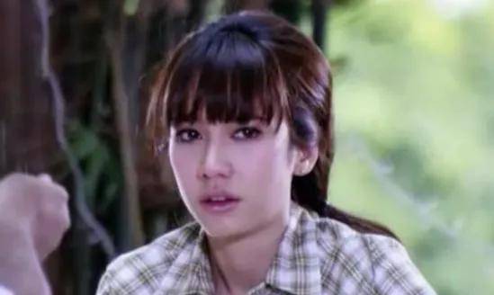 女明星|爆红时敢帮闺蜜打小三的女明星就只有她了！！