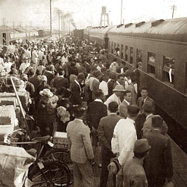 潘杨湖|老照片：三十年代末河南开封的古城街景