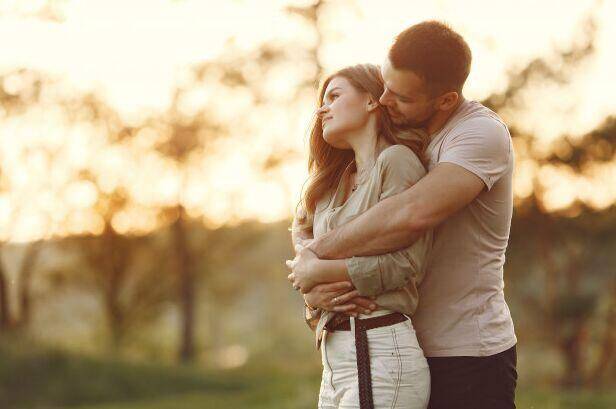 人怎么才能活得通透洒脱 121e17c1d0064336885c5b0db85bf2fa.jpeg