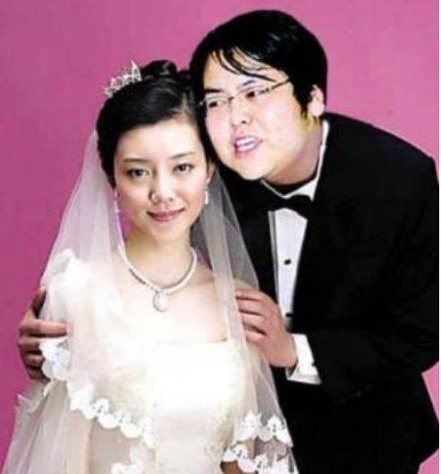 原创离婚8年,车晓又找了个富豪男友,只要有钱长相可以直接过滤?