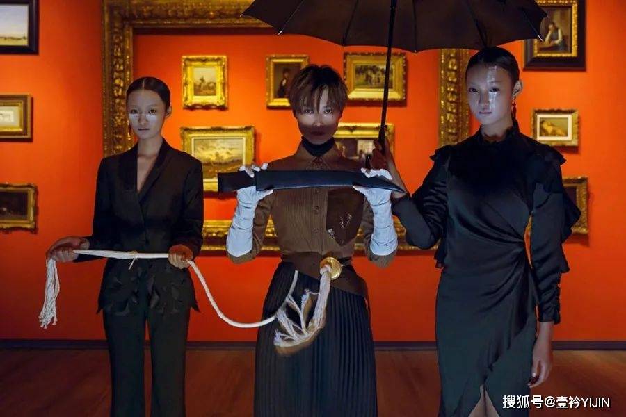 时尚|无价之姐 | 被黑多年仍坚持自我，她不仅是时尚缪斯也是国际时尚圈的宠儿
