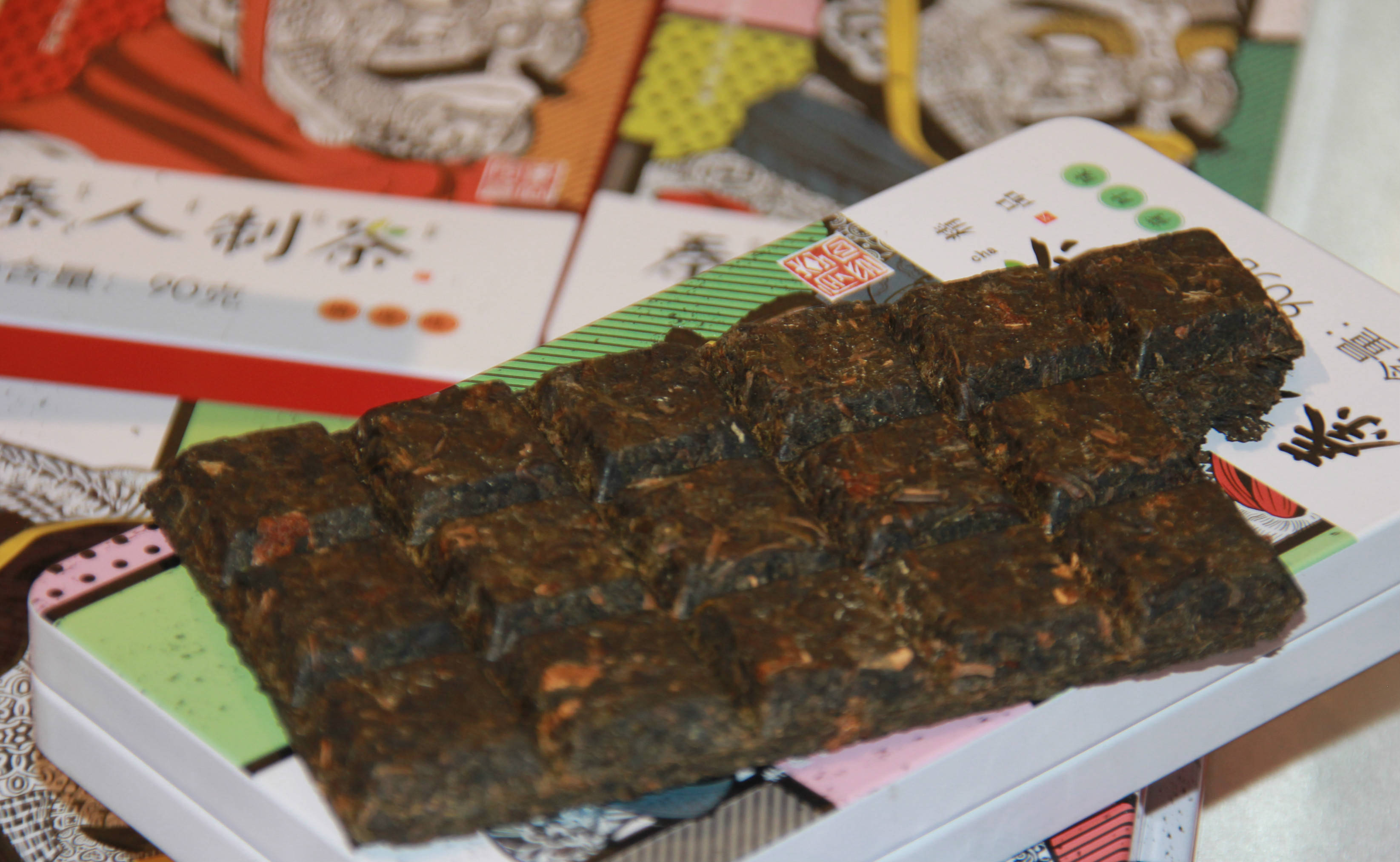 旅游|非遗+文创打造陕西文化新时尚 “秦人制茶”亮相古城西安