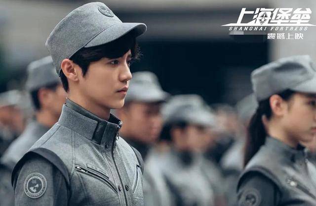 夏天|鹿晗、AB靠悬疑剧逆转？流量的危机觉醒路上，他们才摸到小手指