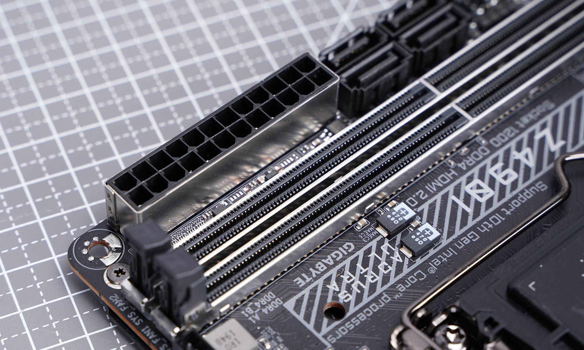 短小精悍 技嘉z490i aorus ultra开箱