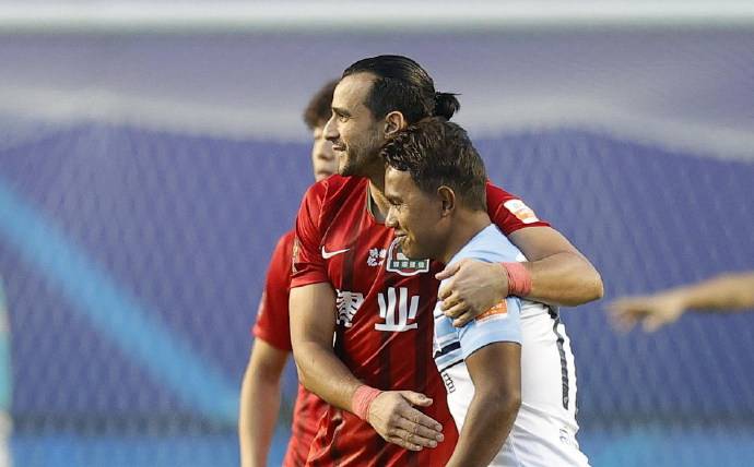 2020年中超积分排名_2020赛季亚冠东亚区最新积分榜,申花完败,国安两连胜(2)