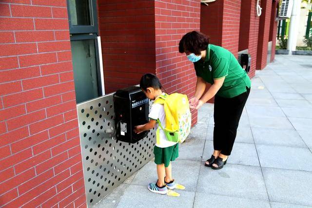 幼儿园|北京市海淀区北部新区实验幼儿园中大班的孩子们返园啦