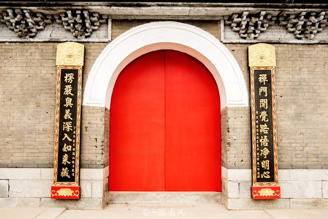 楞严|东北第一名寺，由中国最后一位皇帝的老师题写寺名，就在辽宁营口