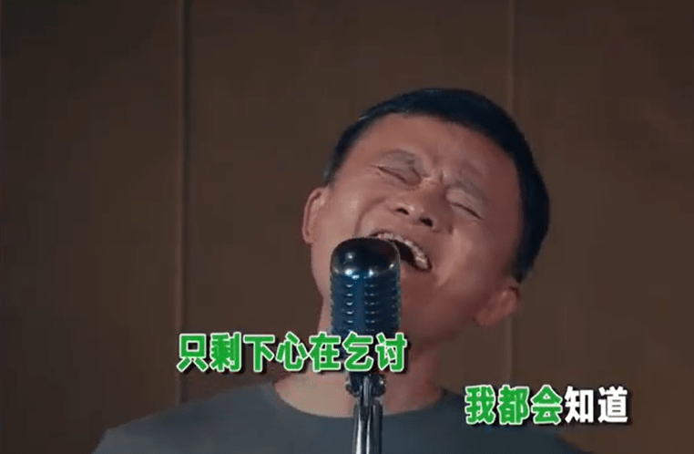 王菲首度直播,主持人卖个大关子,下一秒被菲姐无情打脸