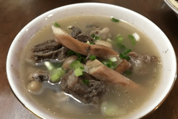 排骨汤怎么炖不会油 110fb938fd7946edafdc81c7c60e37cd.png