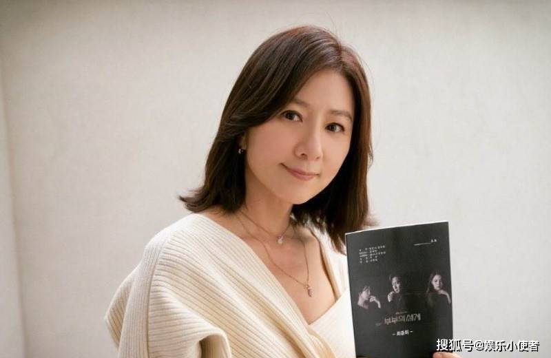 时间|她50岁担任女主角,身材完美如同30岁少妇,状态让人羡慕!