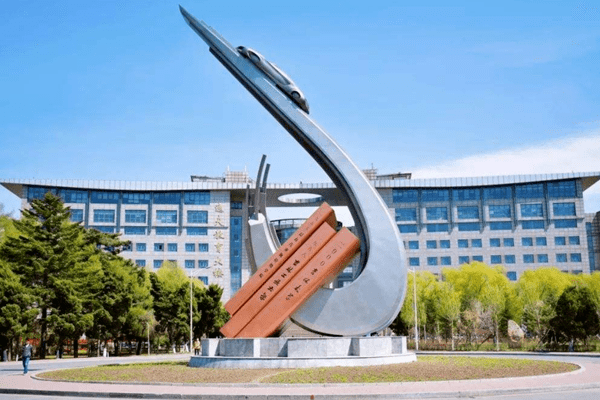 浙大|南京大学垫底“华东五校”？最新世界大学排名：中科大力压浙大