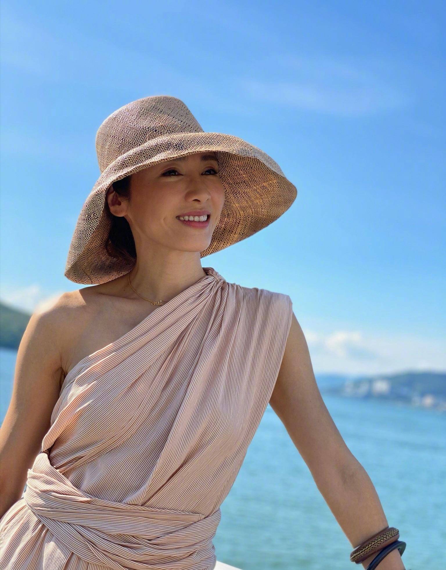 郑伊健|原创林晓峰宣布离婚，陈小春生二胎，《古惑仔》中年后情路冷暖两重天