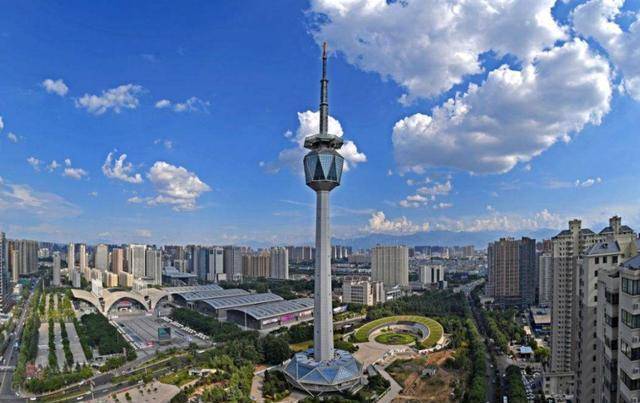 西安gdp低房价高的城市_西安房价图