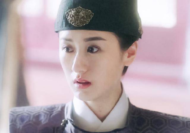 造型|《琉璃》袁冰妍十世造型，褚璇玑最仙，战神最飒，女帝最惊艳