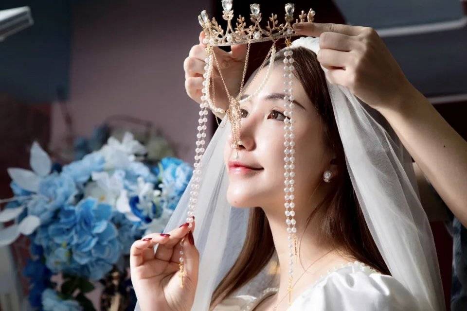 婚纱|换装下午茶，宫廷礼服、旗袍、婚纱···100+造型不限时任换！