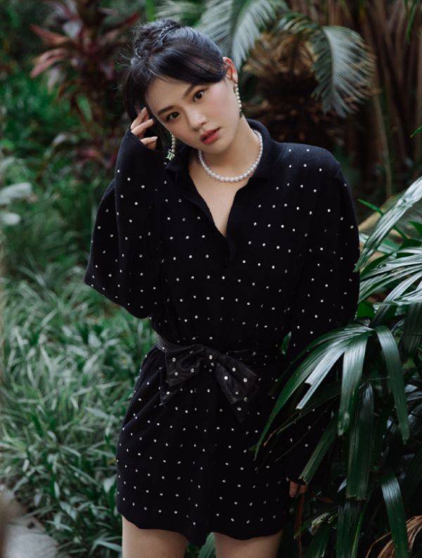 形象|马思纯怎么又胖了？素颜看脱口秀被拍，一脸胆怯惹人心疼