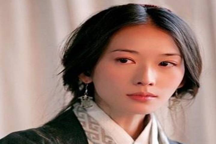 老三国周瑜片段 e46dd20ed9bc47fb8eb0df2b3f070ada.jpeg