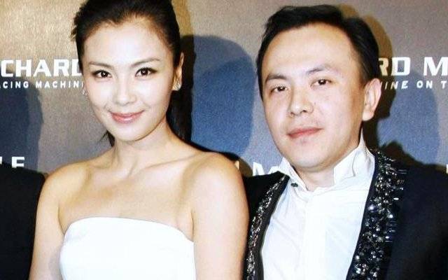 王珂被传投资再次失败,刘涛深夜发文心态全崩