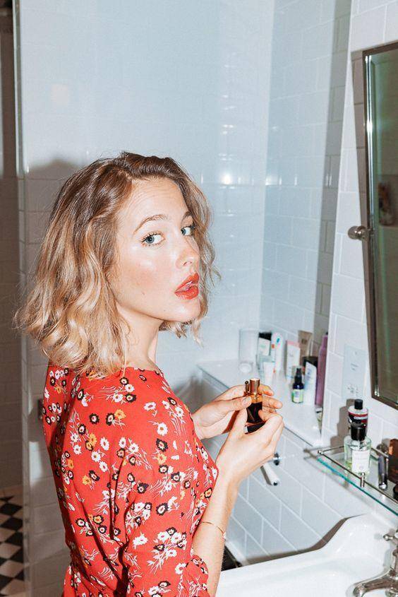 按摩|别整些没用的!谁说长期化妆皮肤就会变差?