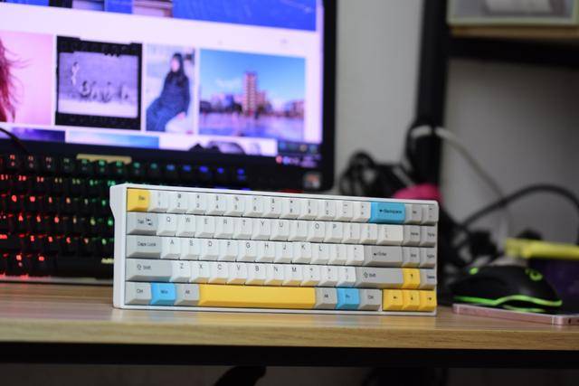 键盘|不只是性价比和无线双模，高斯键盘配色盘点