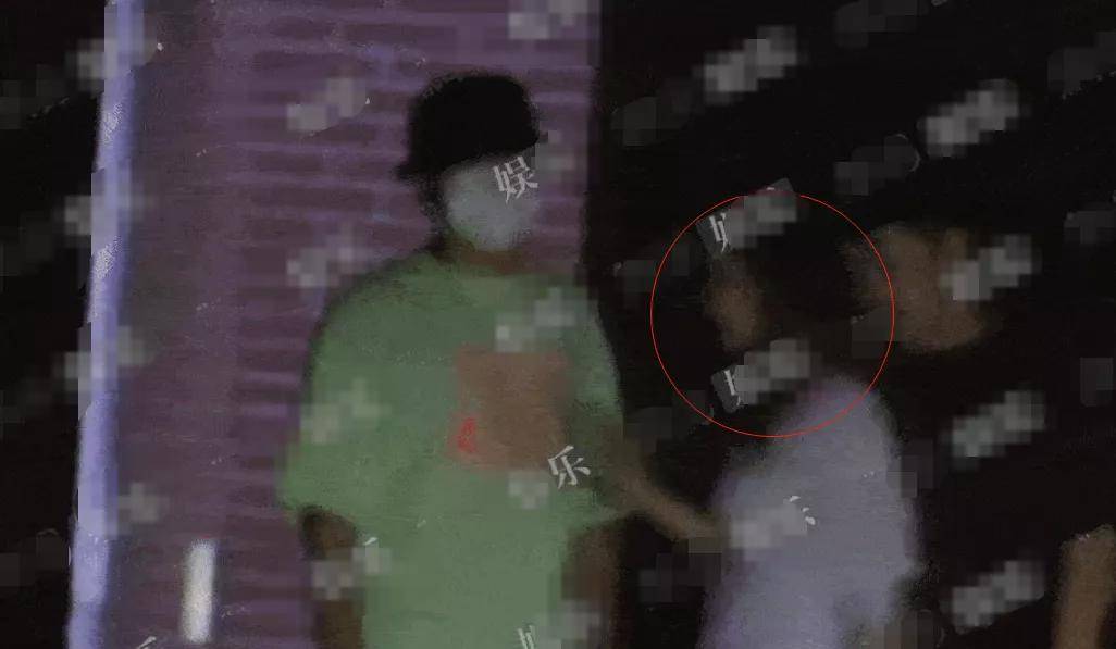 沈腾被曝通宵会美女，因与马丽太亲密遭老婆暗