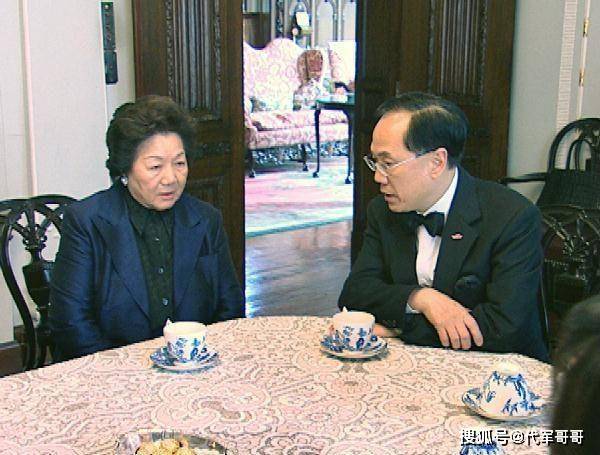 97岁吕燕妮因病离世，生前为人宽厚低调，与孙媳