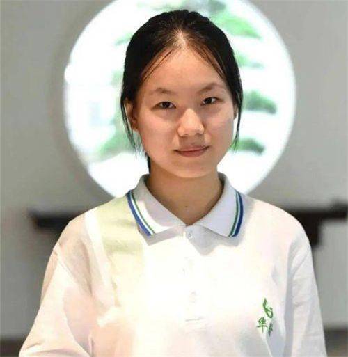奇琪|分数出来老师沉默了广东16岁女孩口出狂言:“懒得考清华北大”