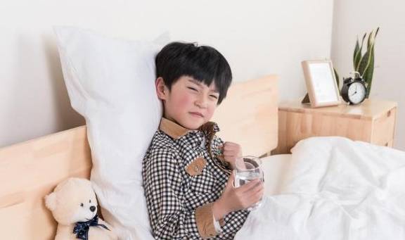 症状|发现孩子有这些症状赶紧就医父母别掉以轻心