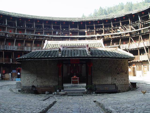 2020上半年芜湖县GDP_近十年中国gdp数据图(2)