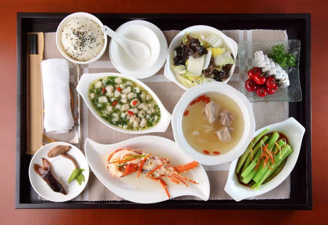 产后几个月可以恢复正常饮食 f8de1db593b84f1abb127135b76be22a.jpeg