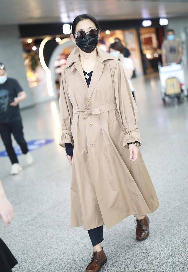 美颜|没了镜头滤镜,私下的倪萍更显老态,不过气场依旧强大!