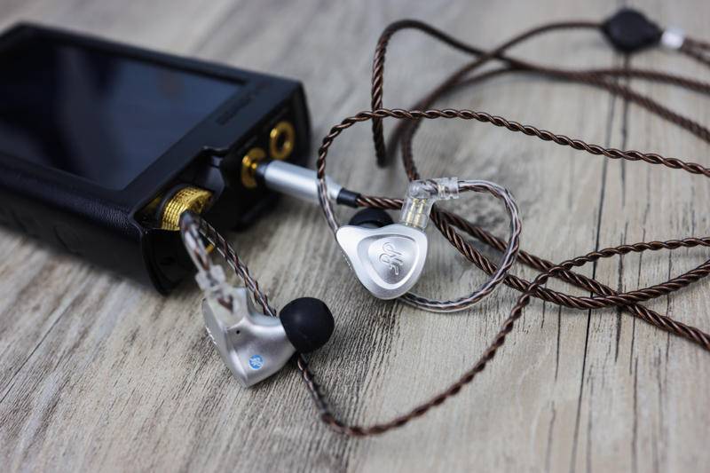 jian|这是,开水煮白菜?NFAUDIO NM2+耳机体验