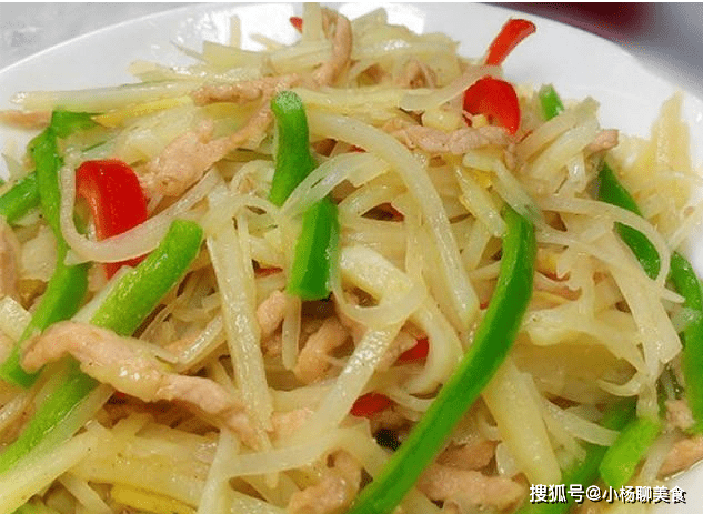 肉丝青椒炒土豆丝