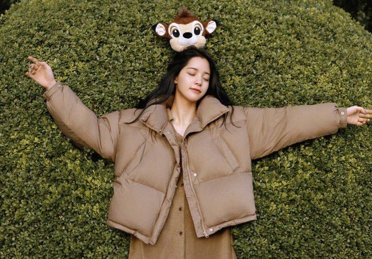 技能|欧阳娜娜设计衣服，又开启了设计师技能，真的是趋向全能了