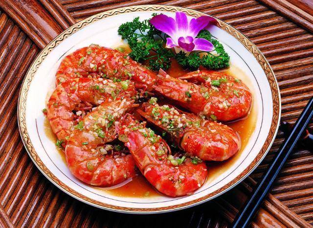 油焖大虾做法蒜蓉 afeb64648a7a4d7b821afd9e10305579.jpeg