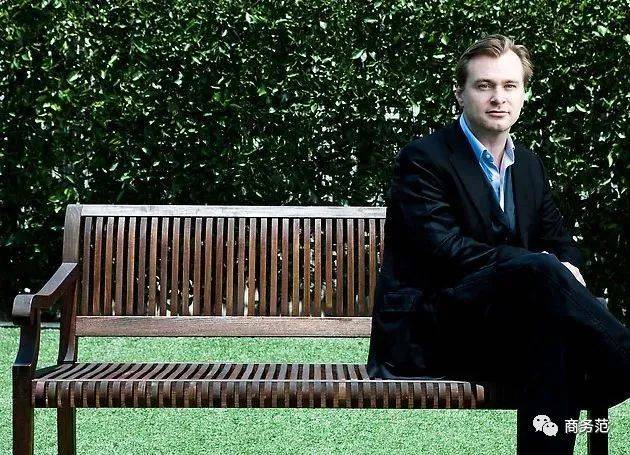 西装|诺兰拍的男人为啥那么帅？穿西装、梳油头、开兰博基尼…