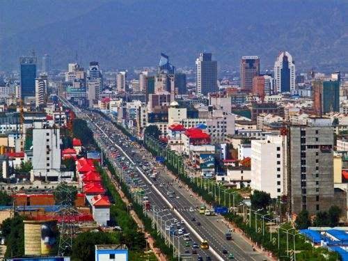 内蒙古2020上半年gdp_草原上的内蒙古美女(3)