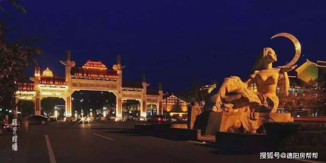 设计|德阳两大女神，屡次“被拆迁”一分儿拆迁费也没得到