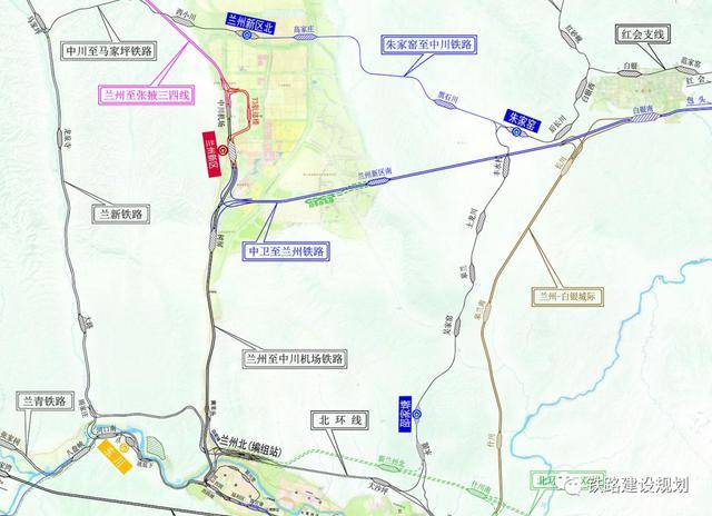 兰州新区站引出,向东下穿迎宾大道,纬一路,向北沿机场规划预留通道在
