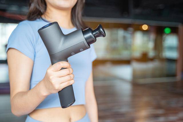 运动|不止是健身党左膀右臂,YUNMAI按摩筋膜枪体验