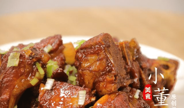 怎样做红烧排骨肉嫩 5bee6f9148e544e5a30e275650d58ca0.png