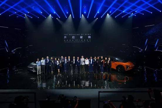 HiPhi|高合HiPhi X横空出世，特斯拉准备好接招了么？