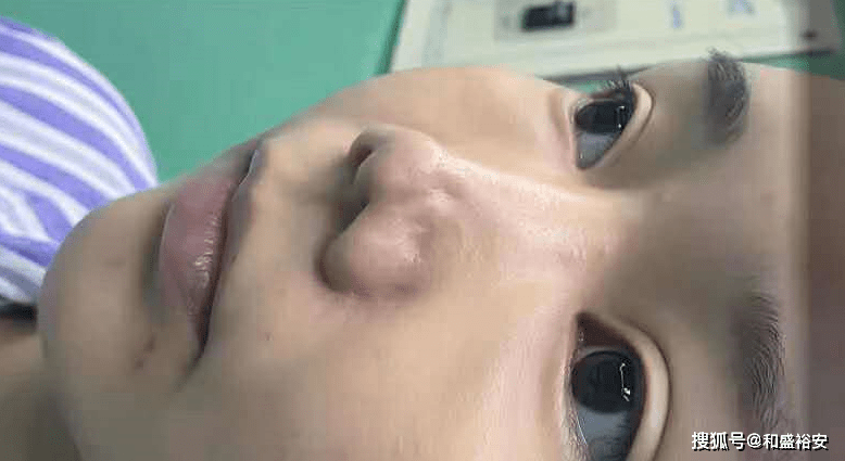 e777ff528ae04aecaea0c490400f021d.png