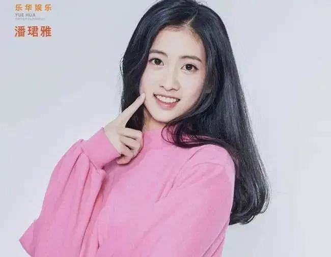 栩嘉|原创张子枫夏梦周奇焉栩嘉……这个班还有哪些明星？