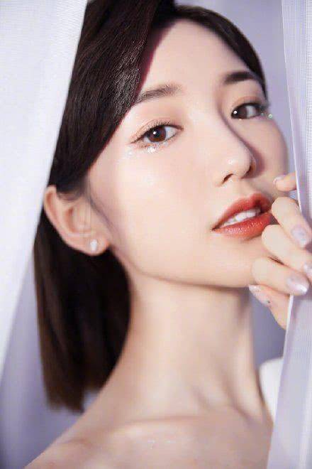 心机|孟佳画鸽子蛋眼妆?这些心机女团眼妆你都会了吗?