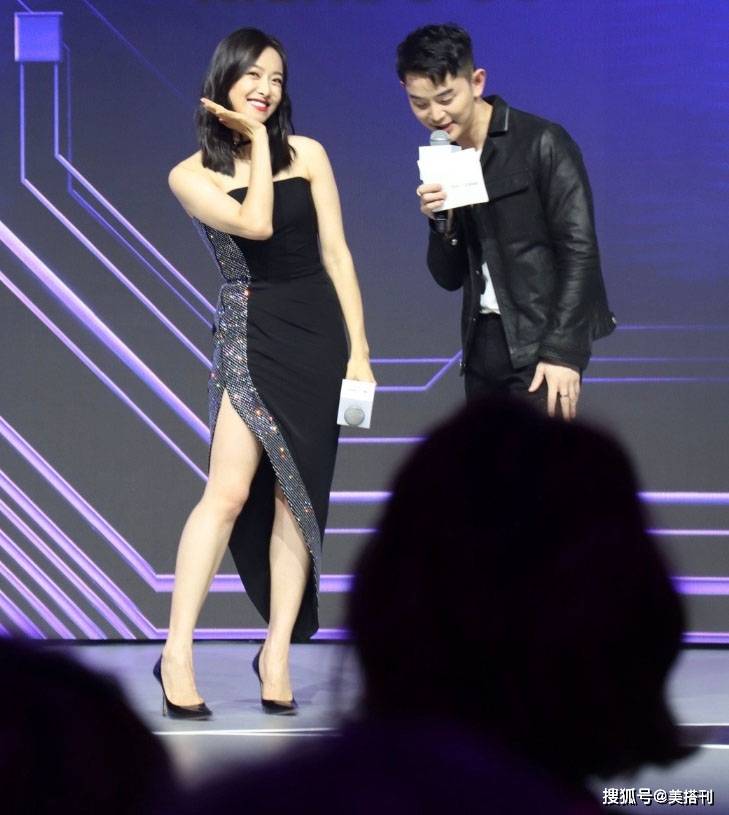 身材|金鹰女神候选人宋茜生图惊艳，一袭抹胸开叉裙，身材凹凸颜值能打